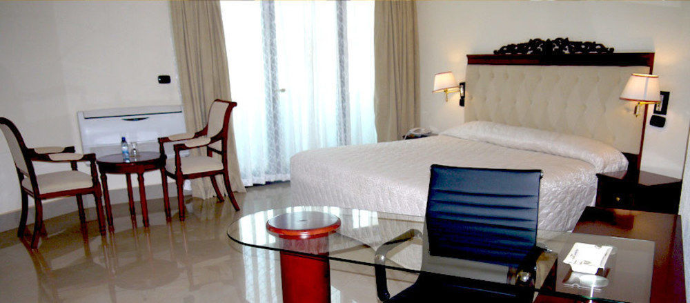 Palace Hotel Ouagadougou Exterior foto